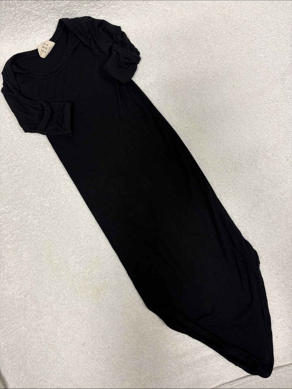 Spearmint love Black bamboo knotted Sleep Gown gender neutral 0/3m
